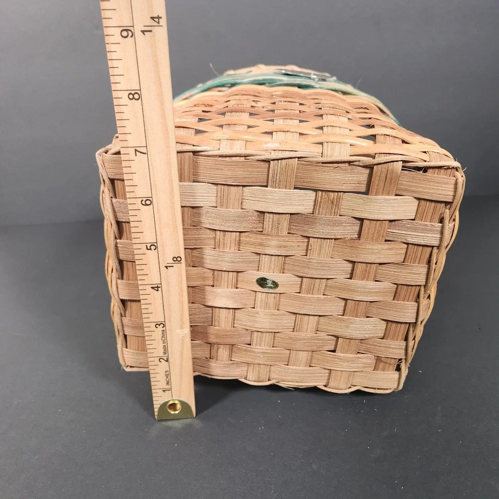 BATH & BODY WORKS Vtg Woven Basket Green Tan Decor Cottage Cottagecore Farmhouse